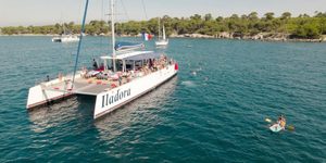 experience-insolite-sur-un-catamaran-divers-7