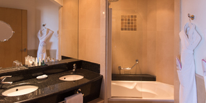 grand-hotel-les-flamants-roses-thalasso-canet-sud-chambre-4