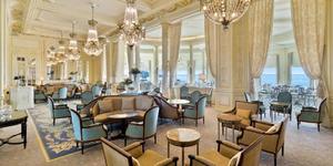 hotel-du-palais-biarritz---the-unbound-collection-by-hyatt-restaurant-4