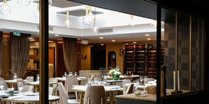 hotel-niepce-paris-curio-collection-by-hilton-restaurant-3