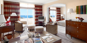 juana-hotel-seminaire-provence-alpes-cote-azur-alpes-maritimes-suite
