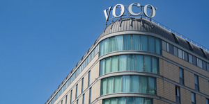 voco-paris-porte-de-clichy--facade-1
