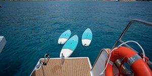 experience-insolite-sur-un-catamaran-divers-3
